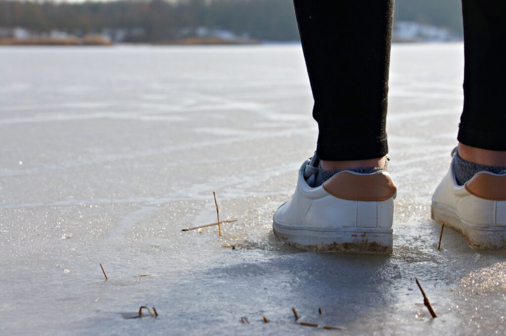 Is Safe Paw or Safe Thaw Safe to Use on Flagstone Patios?
